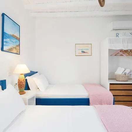 Martineli - A Beachfront Estate 빌라 *