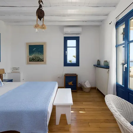 Martineli - A Beachfront Estate 빌라 *