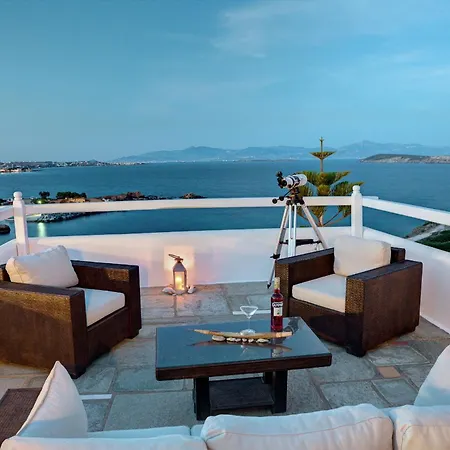 Martineli - A Beachfront Estate 빌라 *