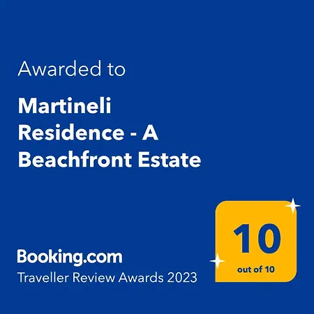 빌라 Martineli - A Beachfront Estate *