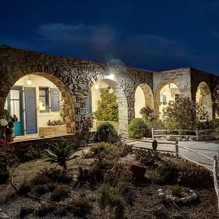 빌라 Martineli - A Beachfront Estate *