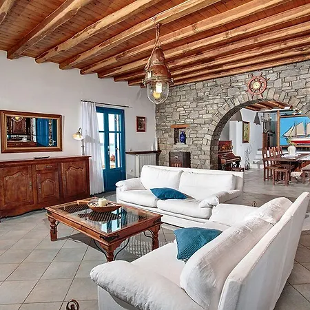 빌라 Martineli - A Beachfront Estate