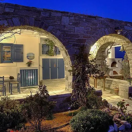 빌라 Martineli - A Beachfront Estate *