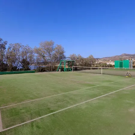 Martineli - A Beachfront Estate *