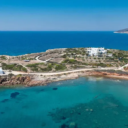 Martineli - A Beachfront Estate *