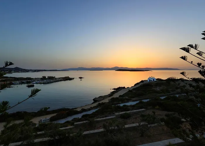 Martineli - A Beachfront Estate *