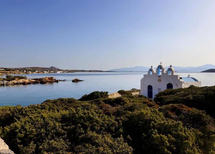 Martineli - A Beachfront Estate Drios