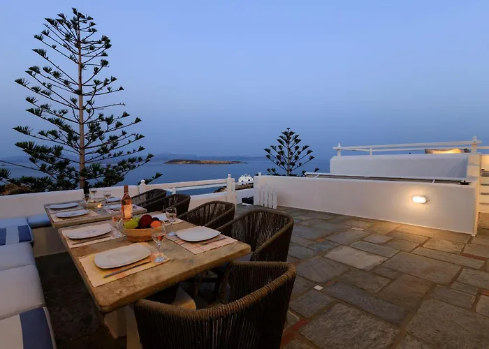 Martineli - A Beachfront Estate * Drios