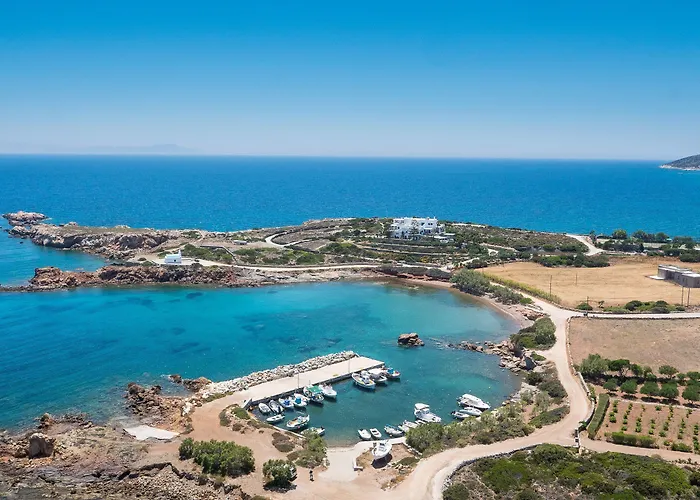 Martineli - A Beachfront Estate Villa *