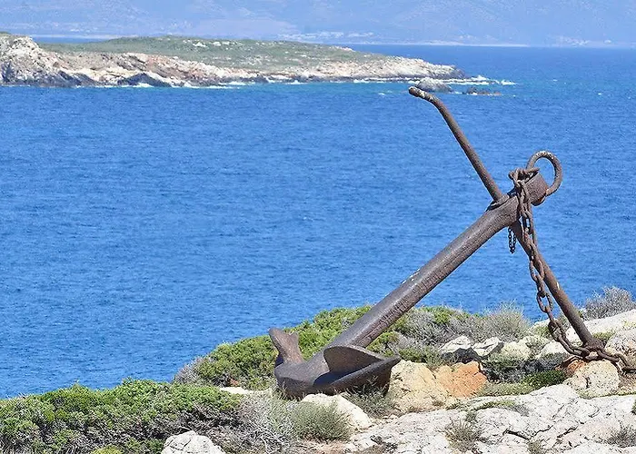 Martineli - A Beachfront Estate Villa Drios