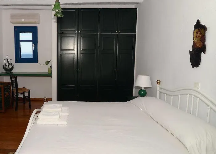 Martineli - A Beachfront Estate Villa