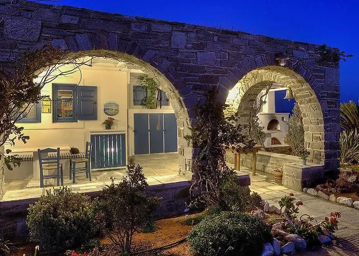 Villa Martineli - A Beachfront Estate *