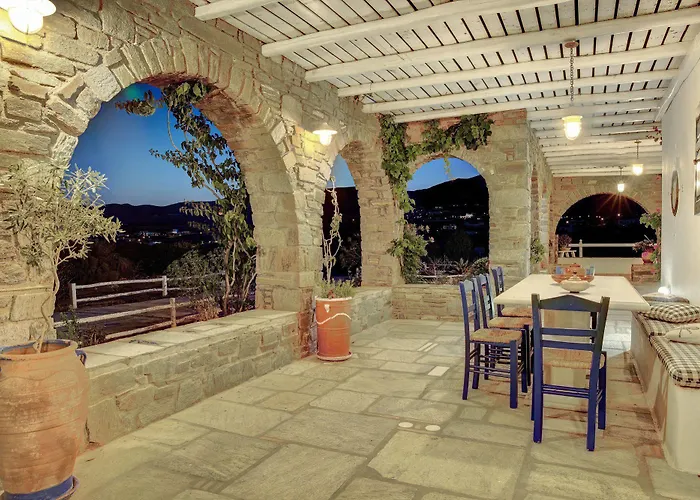 Martineli - A Beachfront Estate *